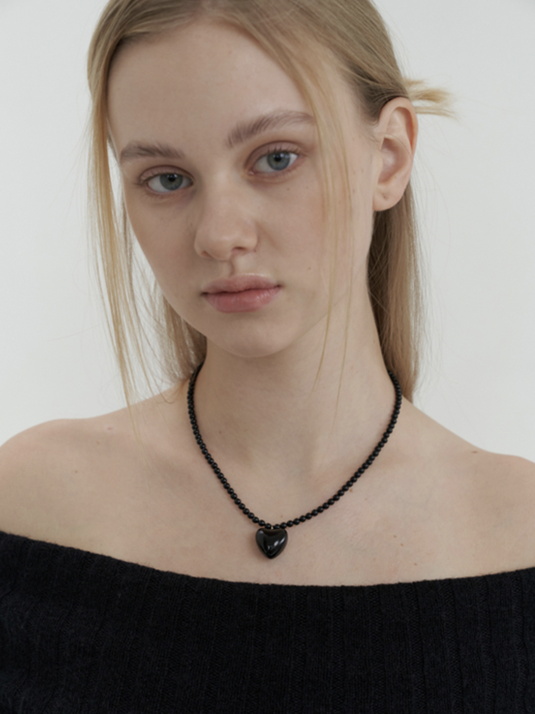 black gemstone heart necklace